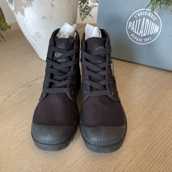 Palladium Women’s ‘Pampa HI’ Boots - Black - Size 6 - Picture 7 of 7